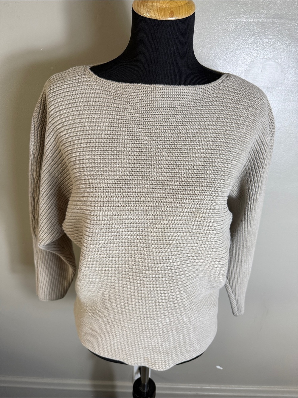 Ralph Lauren Beige Horizontal Ribbed Sweater w Boatneck & Dolma Sleeves Sz XL